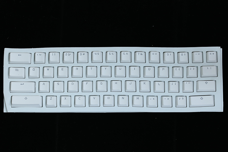 机械键盘PBT双色键帽